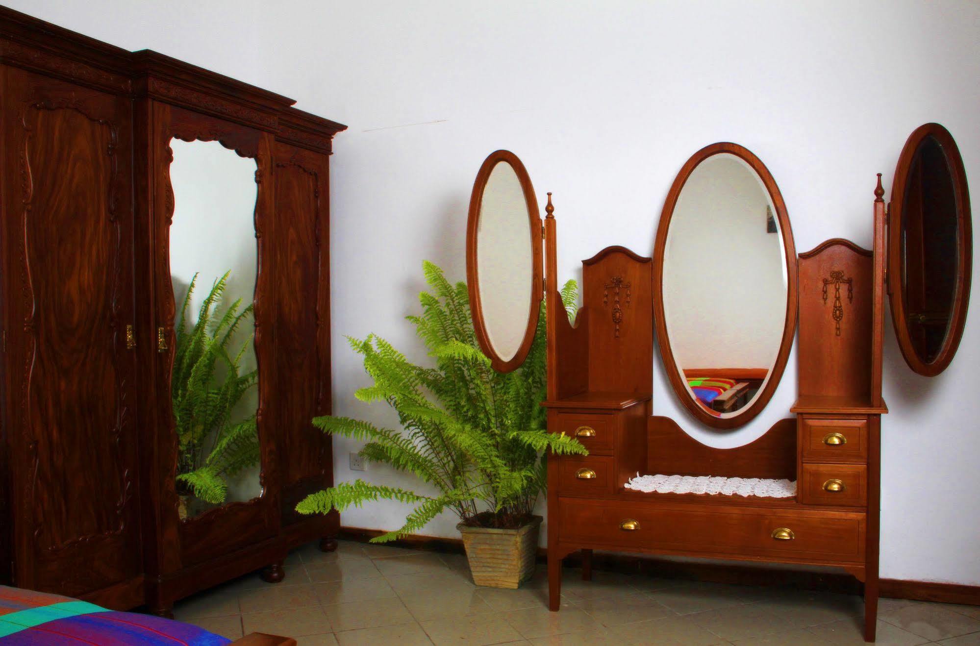 Lodge 19 Negombo Bagian luar foto